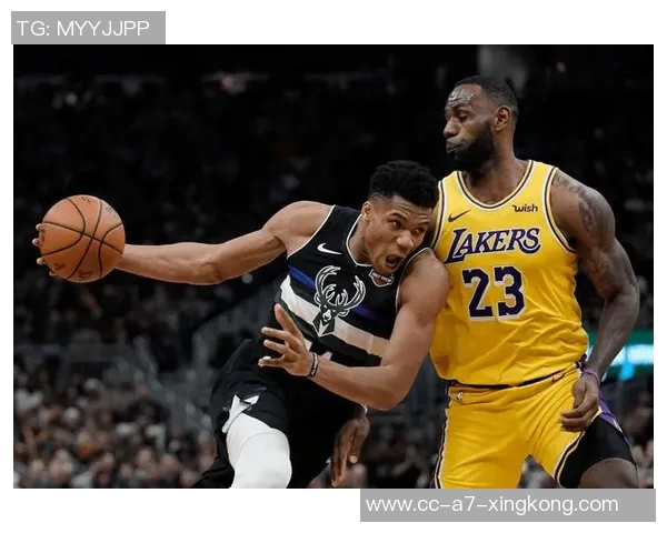 湖人期待詹姆斯在对阵马刺的比赛中强势复出缓解坐骨神经痛困扰